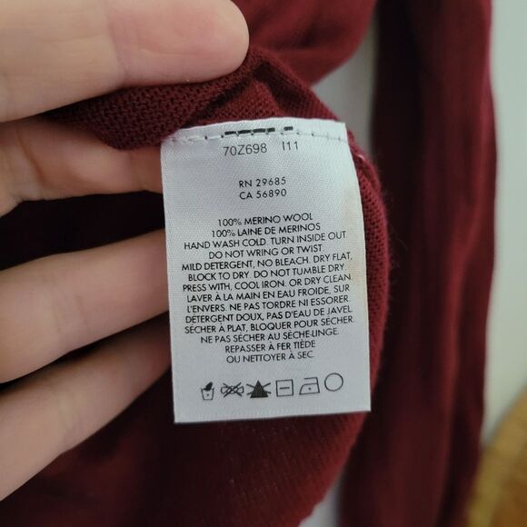 Pendleton Woollen Mills 100% Merino Wool Burgundy Turtleneck Soft M - Picture 6 of 7